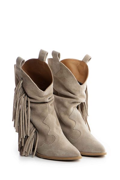 Vanilla Days Lithuania Suede Boots with Side Fringes