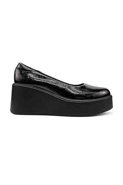Tmall Women's casual shoes, Made of eco-leather, With platform, P1258, Glossy Black