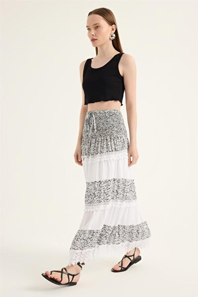 HomeStore Mini Floral Patterned Skirt