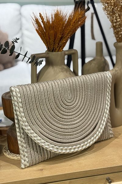 MaVaux Hand Detailed Envelope Portfolio Clutch Bag