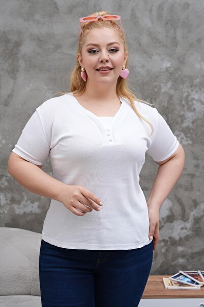 Siyezen Plus Size Cotton Blouse with Button Detail on the Collar