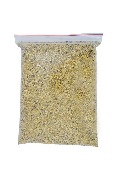 Birdwe Mixed Bird Food for Zebra and Golden Birds 1kg