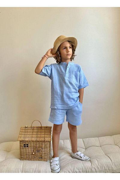Jolly Kids Costum pentru băiat din țesătură de muselină cu guler dominator
