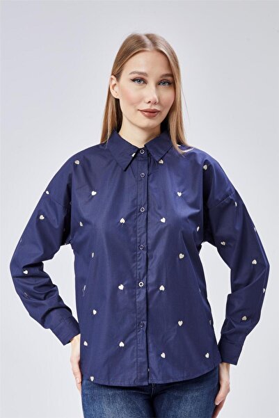 HomeStore Kalp Nakışlı Gömlek