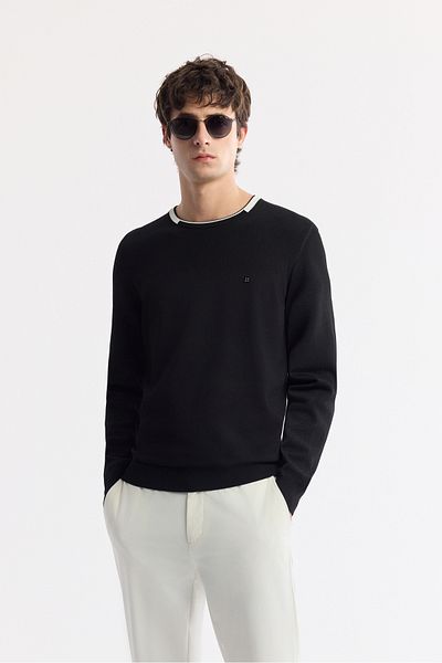 Avva Men's Black Crew Neck Textured Rayon Knitwear Sweater A51Y5156