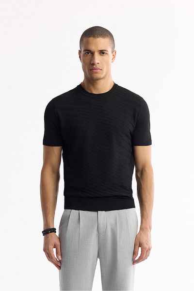 Avva Men's Black Crew Neck Front Jacquard Detailed Rayon Knitwear T-Shirt A51Y5004