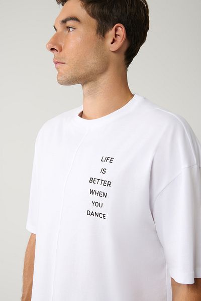 Avva Men's White 100% Cotton Crew Neck Printed Cotton T-Shirt A41Y1378