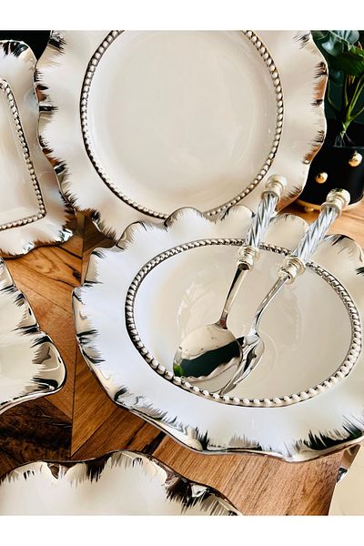 CASA DE BELLA Silver 5 Piece Embossed Presentation Serving Set