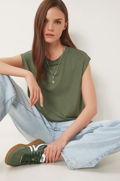 Happiness İstanbul Khakifarbenes Basic-Strick-T-Shirt für Damen EN00643