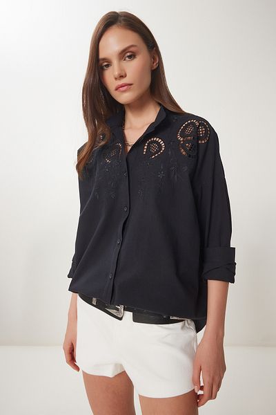 Happiness İstanbul Women's Black Scallop Embroidered Linen Shirt De00037