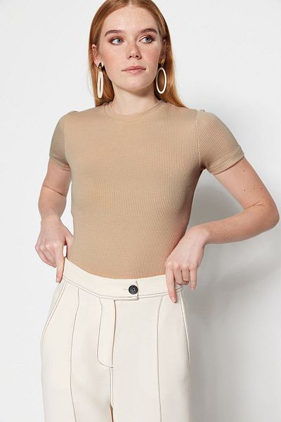 Trendyol Modest Beige Knitted Body Tunic - Half Sleeve, Bottom Snap TCTSS23UK00056