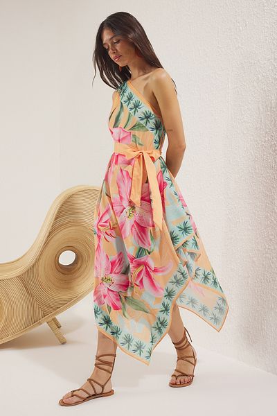 Trendyol Collection Îmbrăcăminte de plajă Rochie midi cu curea țesătă cu imprimeu floral TBESS25EL00053