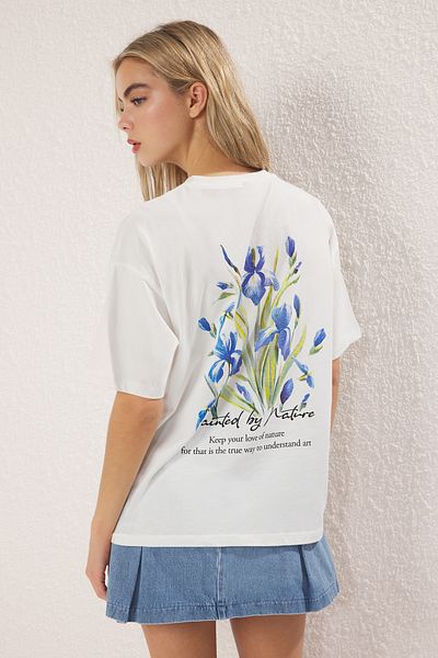Trendyol Collection 100% Cotton Ecru Floral Printed Oversize T-Shirt Twoss25Ts00204