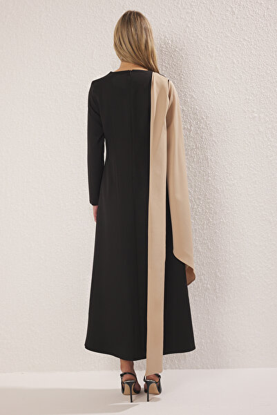 Trendyol Modest Βραδινό φόρεμα με λεπτομέρεια από σάλι βιζόν TCTSS25DB00002