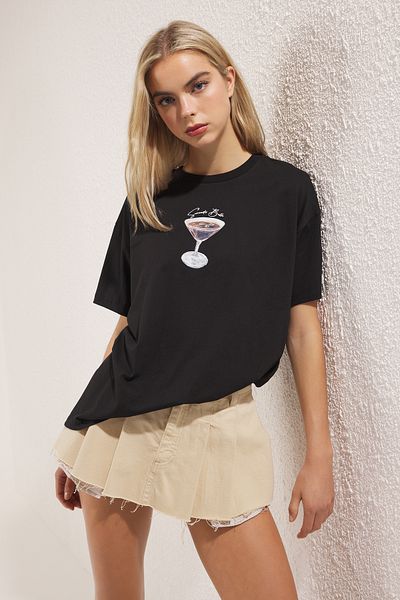Trendyol Collection Black 100% Cotton Oversize/Wide Fit Coctail Printed Knitted T-Shirt Twoss25Ts00202