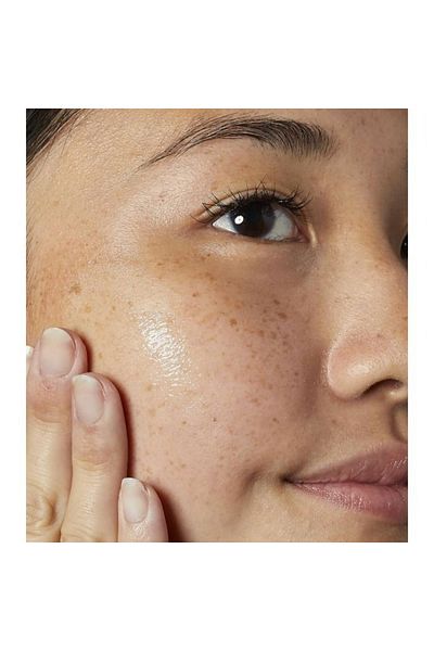 Kiehl's Iris Extract Activating Treatment Essence – Hydrating & Anti-Aging Facial Essence 200ml
