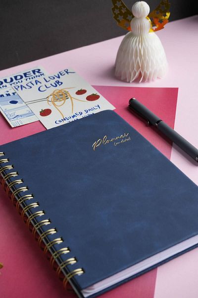 Victoria's Journals Веган недатиран планер английски A5 100 гр. 176 страници