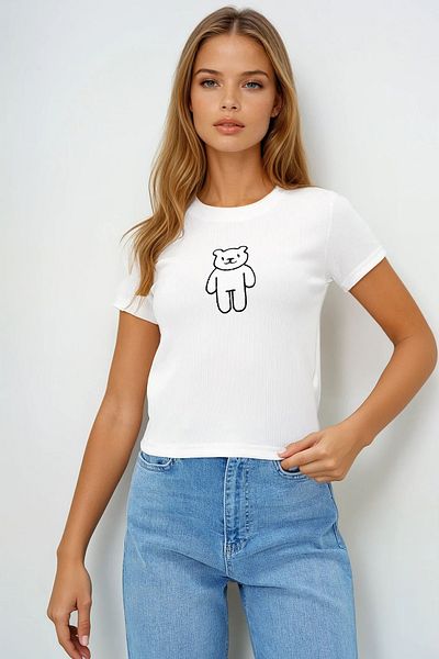 VAGGON Tricou alb pentru femei, cu decolteu rotund, cu ursuleț de pluș brodat Ottoban Prmx13917