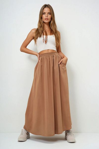 VAGGON Women's Milk Coffee Double Pocket Flared Woven Skirt Prmx13876