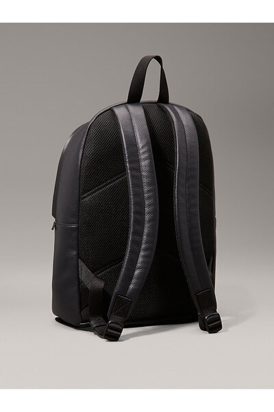 Calvin Klein CK MUST ROUND BP