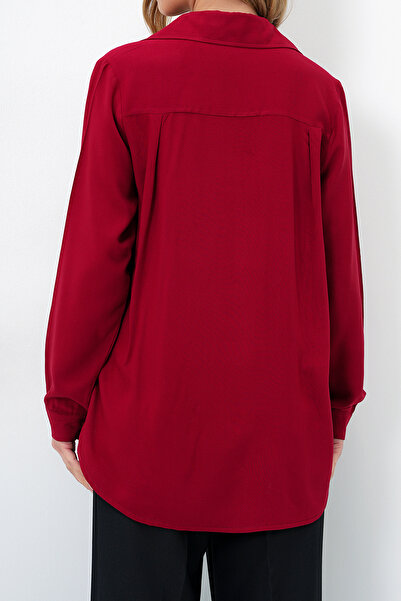 VAGGON Women's Burgundy Basic Viscon Woven Shirt Vgn-X5442