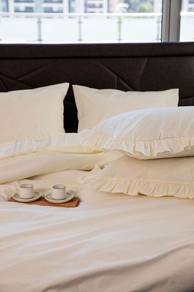 FAVORA Naturis Premium 100% Cotton Ruffled Double Duvet Cover Set - Cream