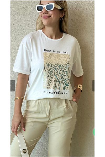 MODA A Quality T-Shirt with a Bej Stone Leaf