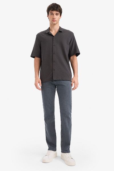 DeFacto Relax Fit Apaş Collar Ελαφρύ ύφασμα καλοκαιρινό κοντομάνικο πουκάμισο F2838ax25sp