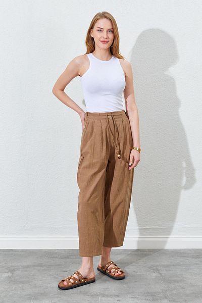 TENA Women's Brown Elastic Waist Carrot Cut Linen Trousers