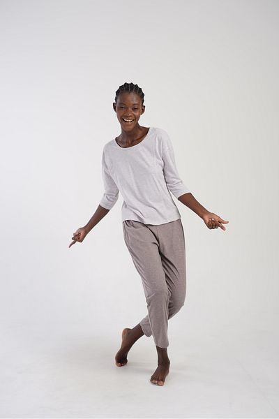 LOUP DORE Women's Combed Cotton Low Shoulder 3/4 Sleeve Pleated Pocket Pajama Suit