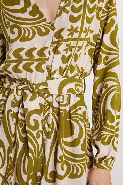 Tudors Γυναικείο φόρεμα με μανσέτα με λεπτή εφαρμογή V λαιμόκοψη