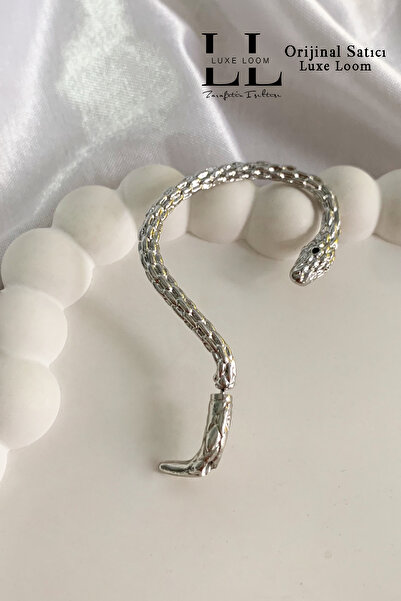 Luxe Loom Zarafetin Işıltısı Kadın Kararmayan Gümüş Renk Yılan Şeklinde Sağ Kulak Üstü Tekli Küpe 001