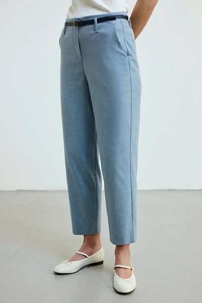 Gusto Pantaloni morcovi din amestec de in cu centura - albastru