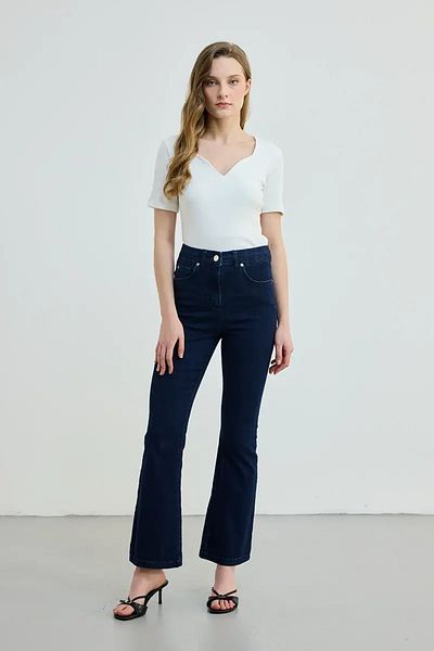 Gusto Pantaloni albaștri Flare Jean