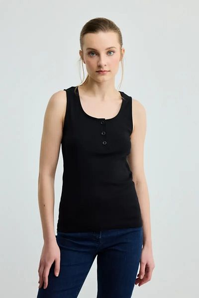 Gusto Buttoned Cotton Undershirt - Black