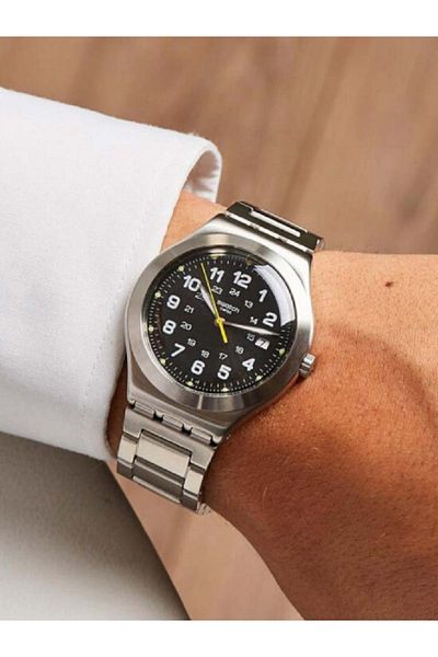 Swatch ساعة يد رجالية YWS439G