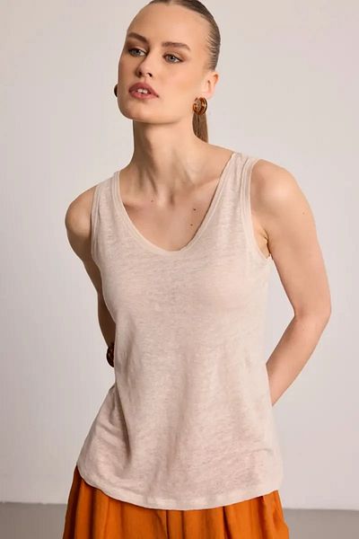 Gusto Round Neck Linen Undershirt - Beige