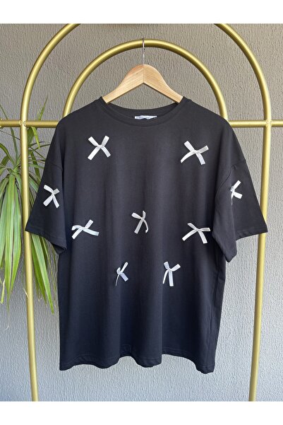 Butik Μπλουζάκι oversized με λεπτομέρεια φιόγκου στο μπροστινό μέρος