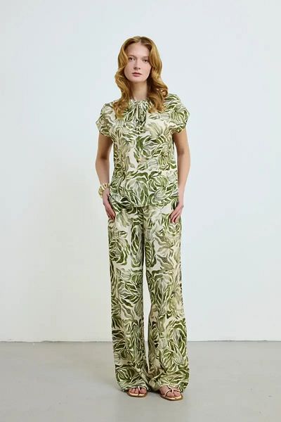 Gusto Patterned Wide Leg Trousers with Elastic Waist - Khaki
