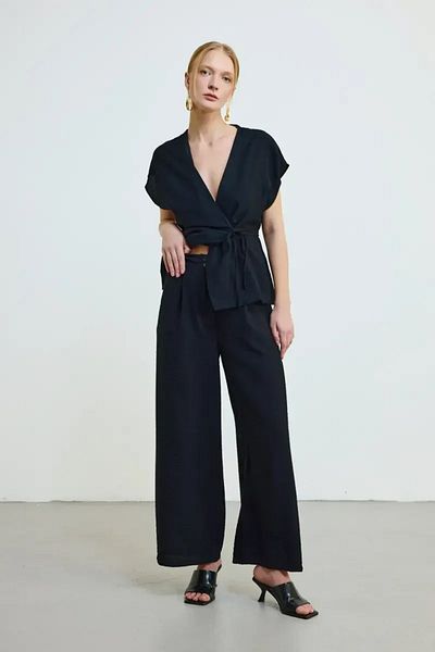 Gusto High Waist Wide Leg Trousers - Black