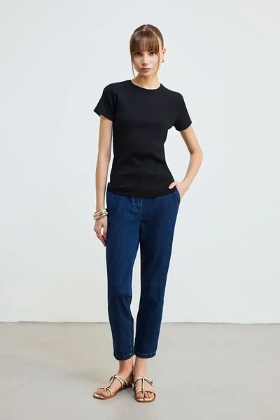 Gusto Tricou camisole din bumbac cu decolteu - negru