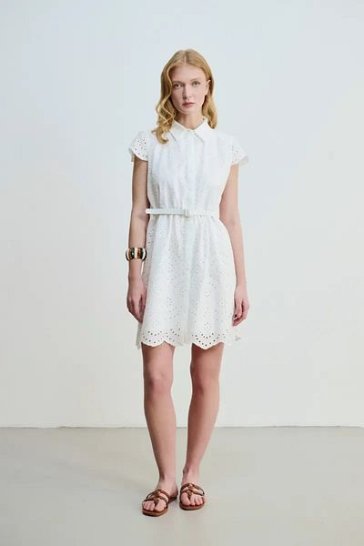 Gusto Embroidered Dress with Belt - White