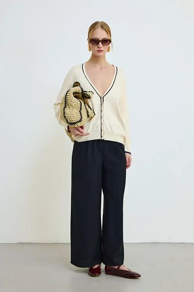 Gusto Ribbed Knitwear Cardigan - Ecru