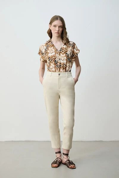 Gusto Canvas Mom Pants - Ecru