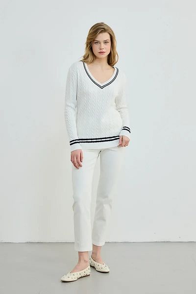 Gusto V-Neck Hair Knitted Knitwear Blouse - Ecru