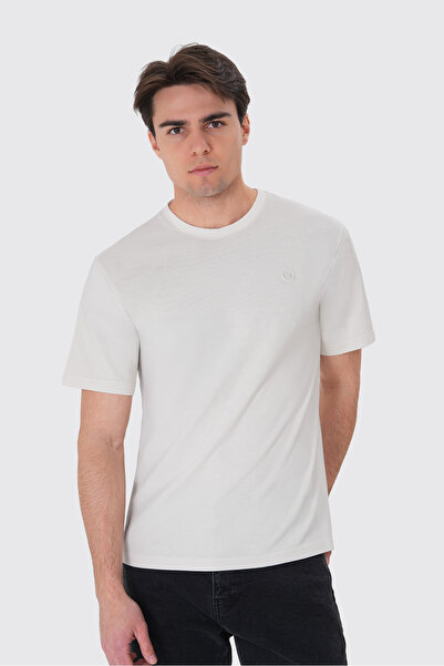 UNIQVIBE تي شيرت أبيض أساسي للرجال مصنوع من القطن العضوي بنسبة 100%