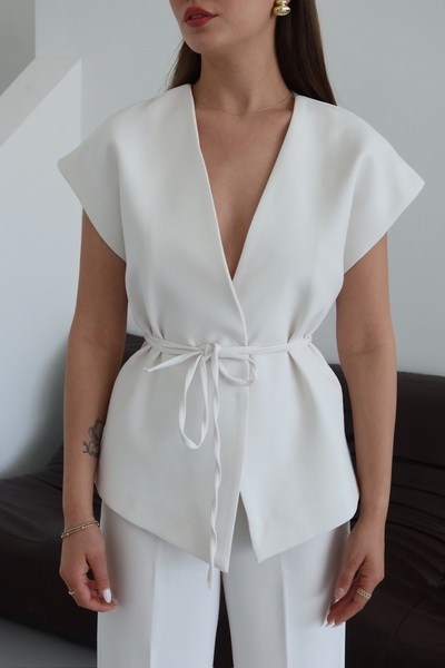 Laluvia Ecru Juana Vest Pipe Leg Trousers Set - 9567