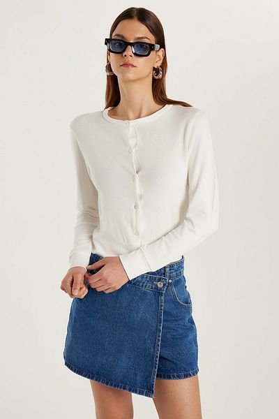 Tudors Women's Regular Fit Classic Cut Buttoned Ecru Cardigan