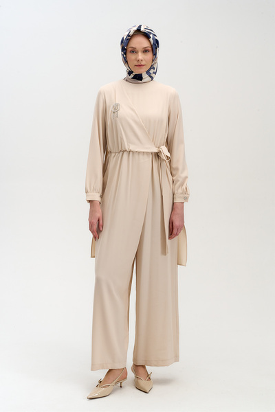 Setrms Çıkarılabilir Broşlu Pelerinli Tulum