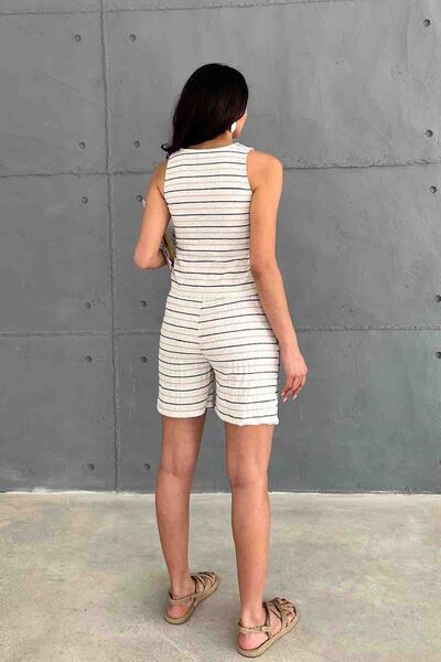 Cappmoda Tkm-03619 Black Striped Linen Fabric Round Neck Blouse Tie Shorts Double Set